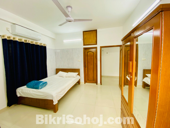 3-Bedroom Flat Rent in Bashundhara R/A